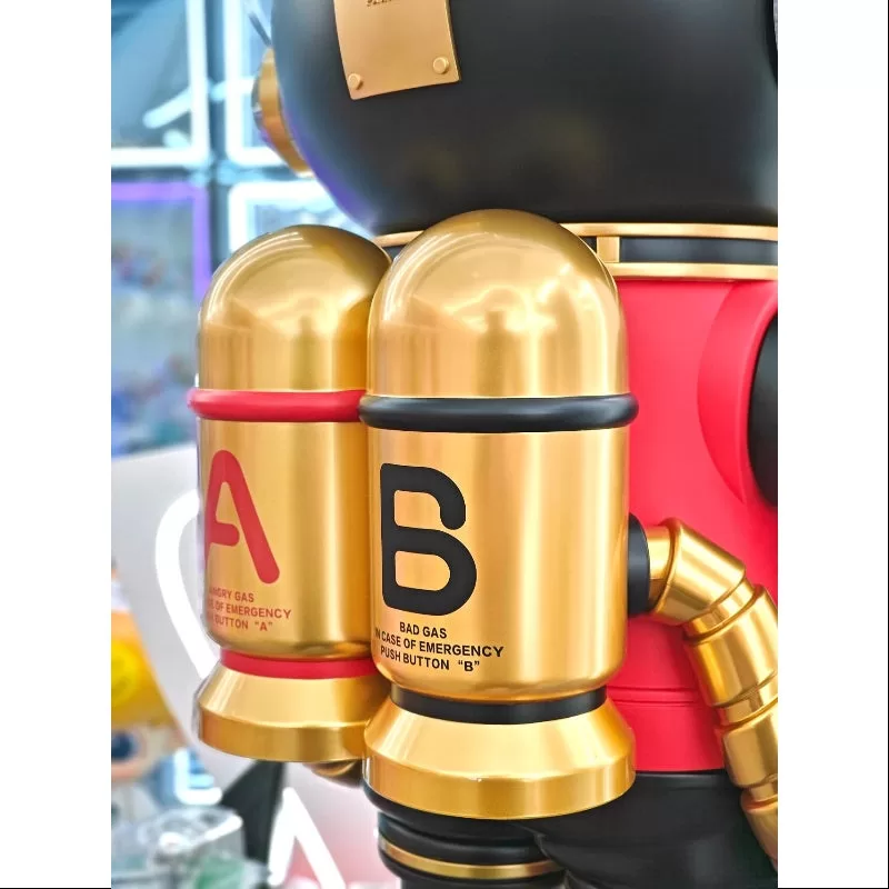 MEGA SPACE MOLLY 1000% BALMAIN Paris 2024 LIMITED MEGA SPACE MOLLY 1000% BALMAIN Paris 2024 LIMITED